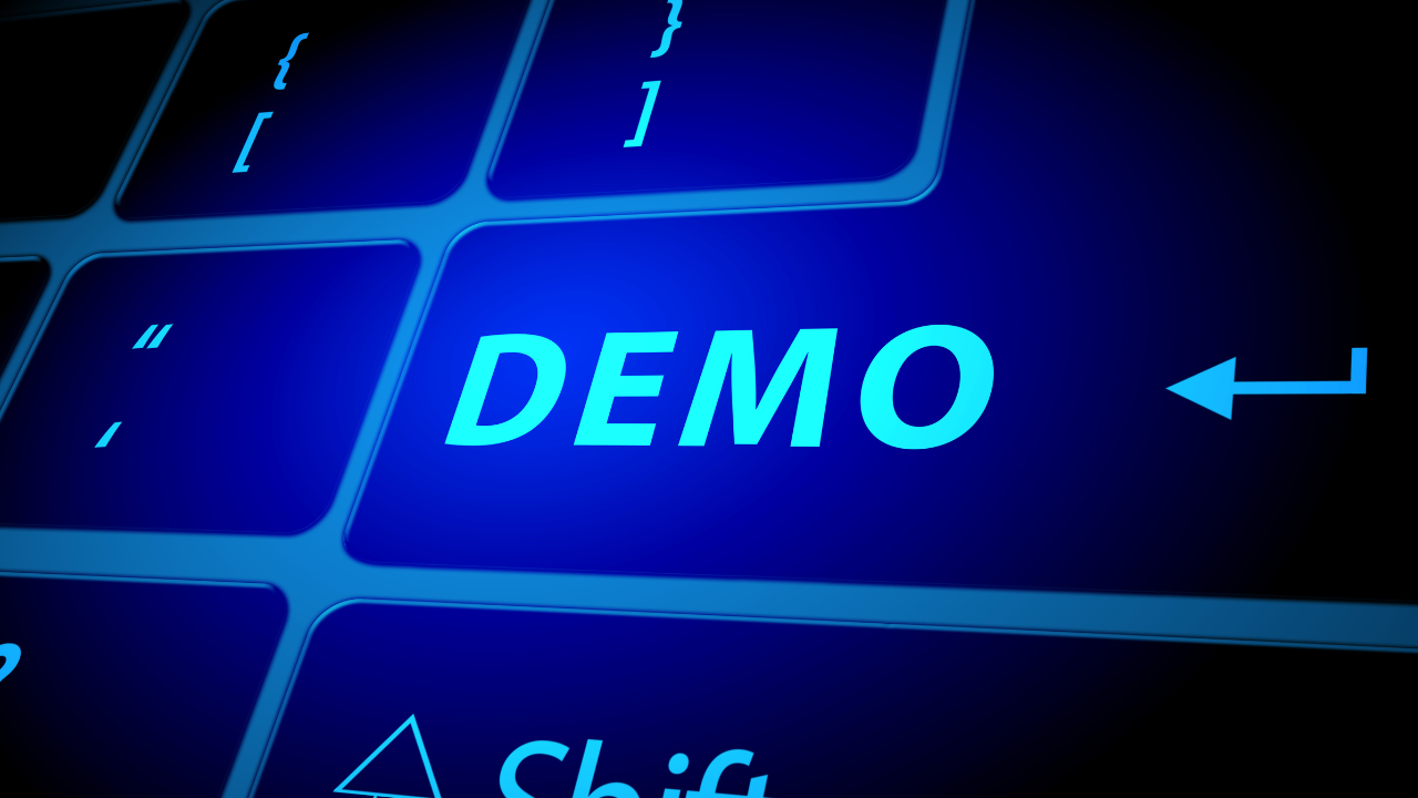 demoと書かれたキー